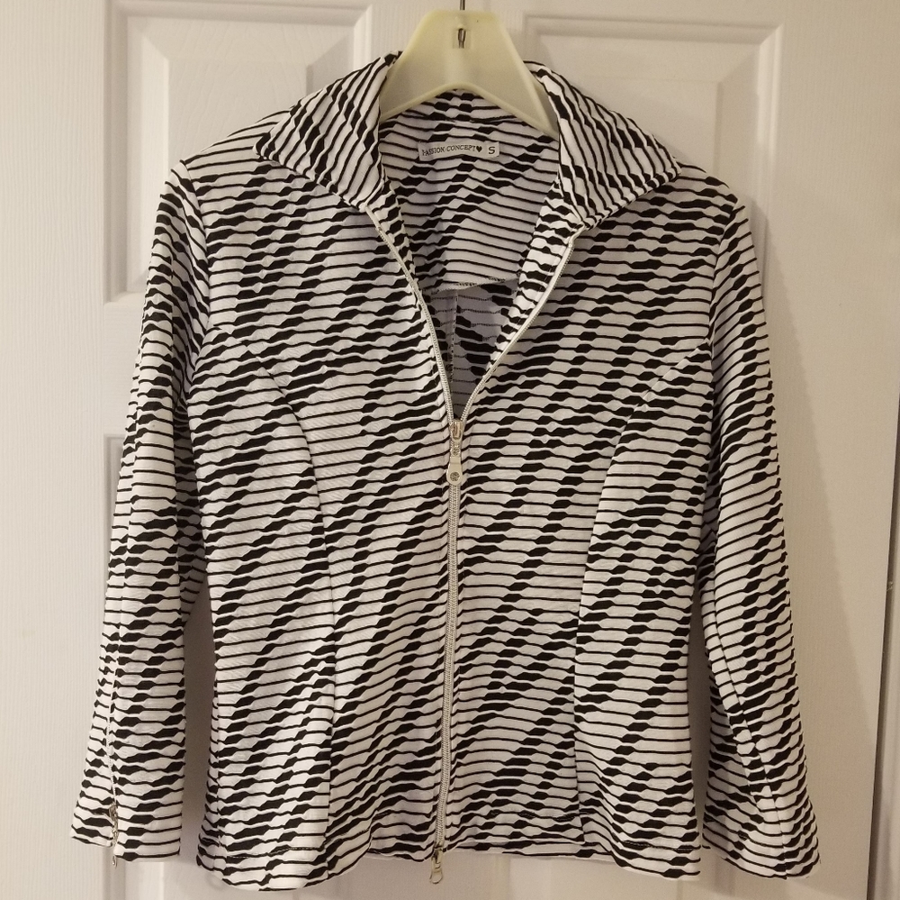 Passion Concept Women's Jacket Size Small